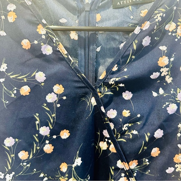 XS Dark Blue Flower Print Dress - Picture 2 of 3